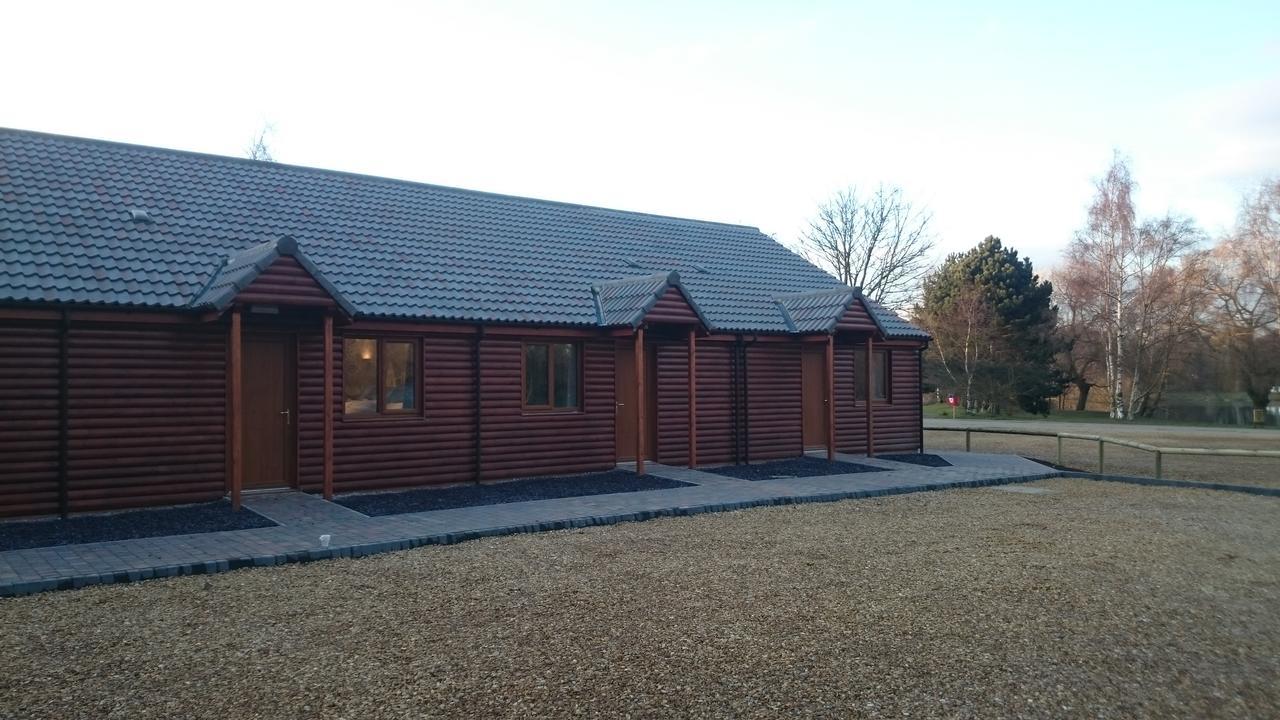 Woodland Waters Hotell Ancaster Exteriör bild